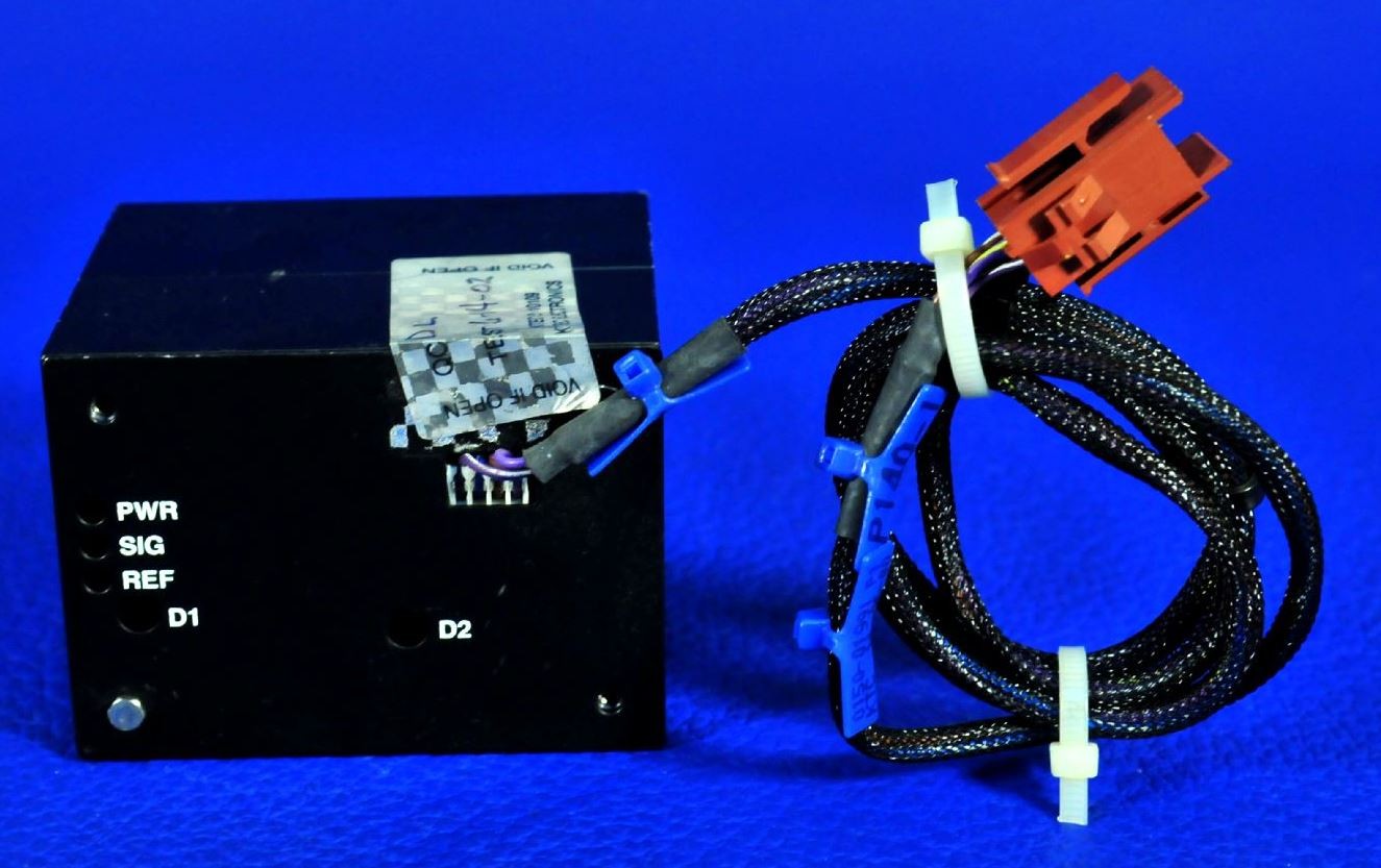 A-3 D38 APPLIED MATERIALS ENCLOSURE PC BD DUAL SNSR END POINT 0021